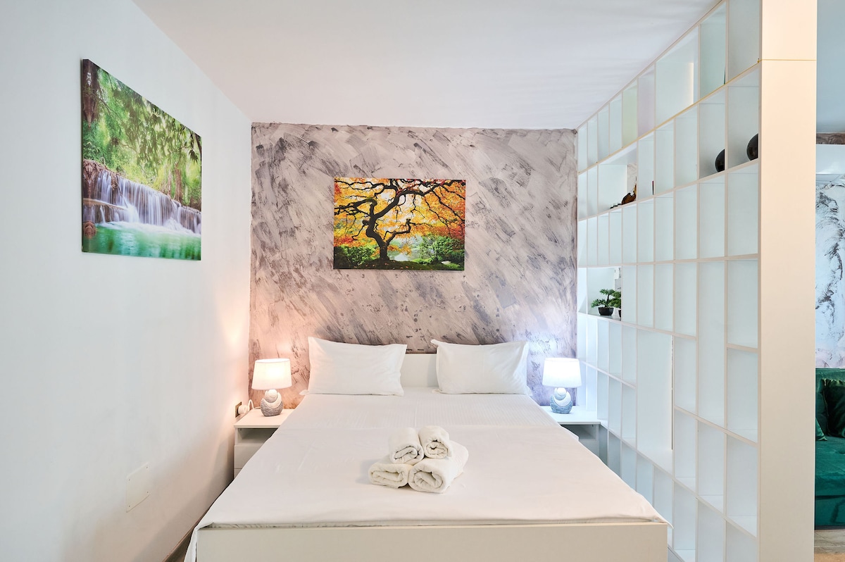 Color Studio 126 - Spa & Pools access — Studio — vacation rental at Alezzi Beach Resort, Mamaia Nord, Constanța, Romania — property photo 8 | Aqua Vista Rentals