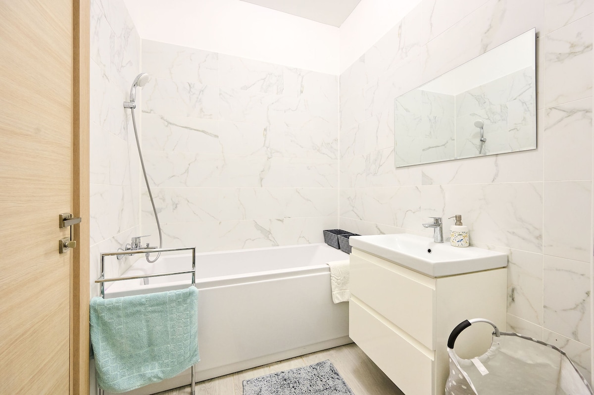 Sunny Home Apartment Nord10 Pool & Playground — Apartament — închiriere de vacanță în Nord10 by Alezzi, Mamaia Nord, Constanța, România — fotografia 8 a proprietății | Aqua Vista Rentals