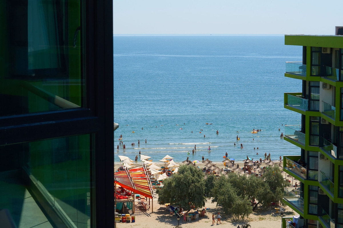 Fun Studio Spa n Pool Beach resort — Studio — vacation rental at Alezzi Beach Resort, Mamaia Nord, Constanța, Romania — property photo 4 | Aqua Vista Rentals