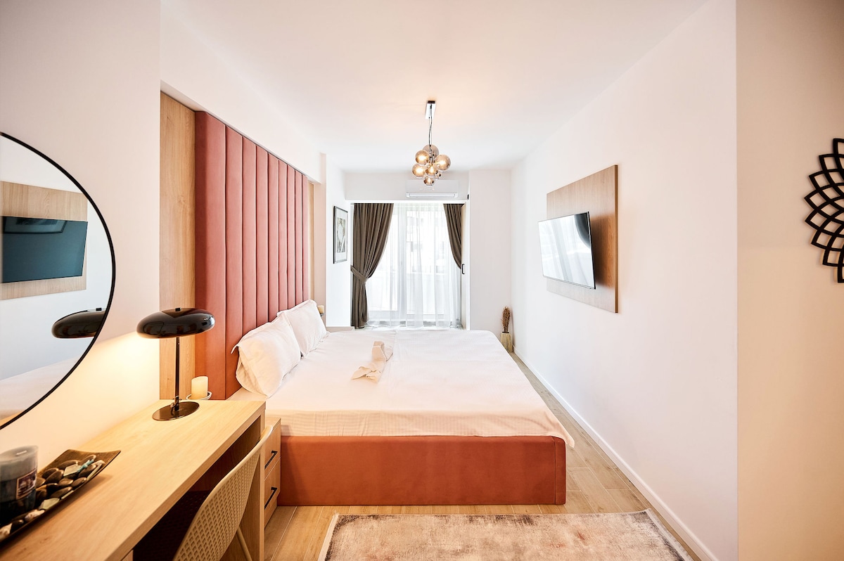 Sea la Vie Apt 240 in Infinity Beach Resort - parking — Apartment — vacation rental at Infinity Resort & SPA, Mamaia Nord, Constanța, Romania — property photo 4 | Aqua Vista Rentals