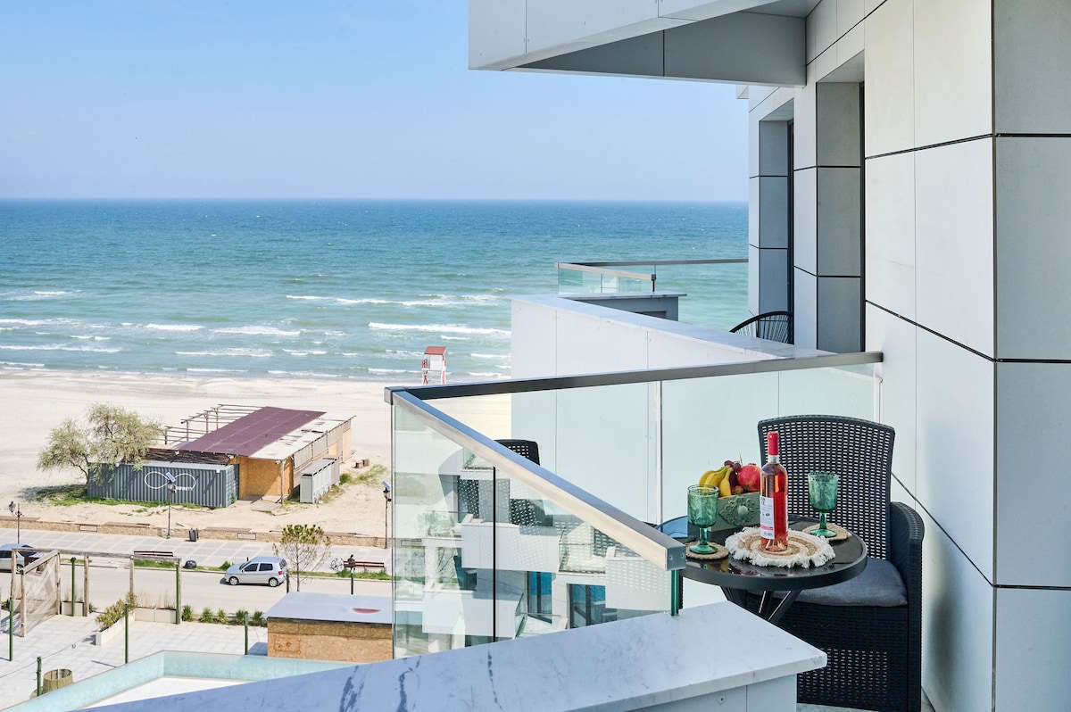 AdeMar Luxury Apartment- Spa&Pool Beach Resort — Apartament — închiriere de vacanță în Infinity Resort & SPA, Mamaia Nord, Constanța, România — fotografia principală a proprietății | Aqua Vista Rentals