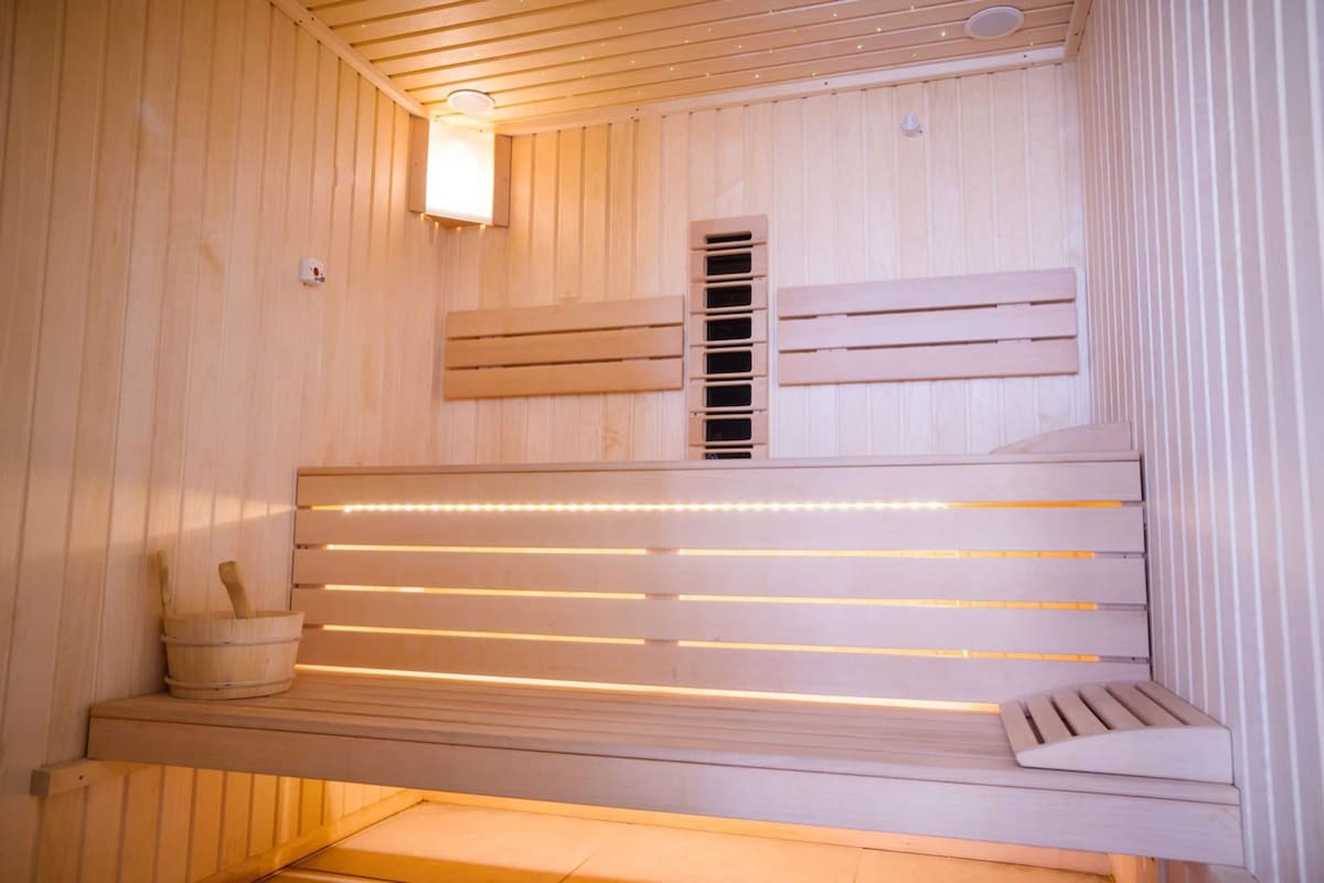 Midsummer Dream Studio — Studio — sea-view vacation rental at Alezzi Beach Resort, Mamaia Nord, Constanța, Romania — property photo 6 | Aqua Vista Rentals
