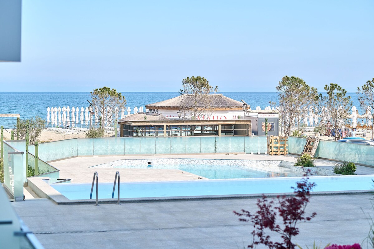 JAD Apartment in Infinity Beach Resort - parking — Apartament — închiriere de vacanță cu vedere la mare în Infinity Resort & SPA, Mamaia Nord, Constanța, România — fotografia 5 a proprietății | Aqua Vista Rentals