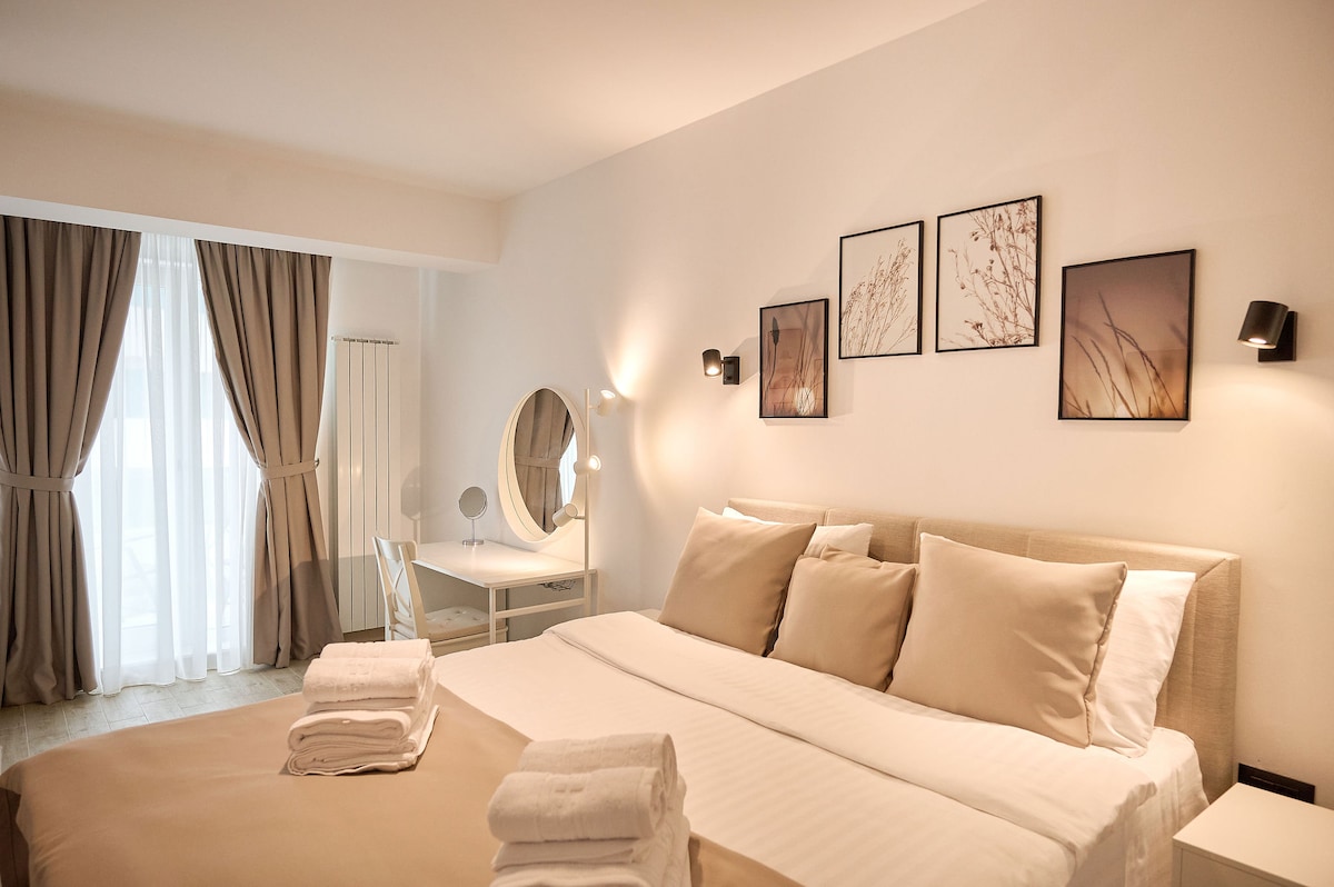 NewVision Apartment in Infinity Beach Resort - parking — Apartament — închiriere de vacanță în Infinity Resort & SPA, Mamaia Nord, Constanța, România — fotografia 6 a proprietății | Aqua Vista Rentals