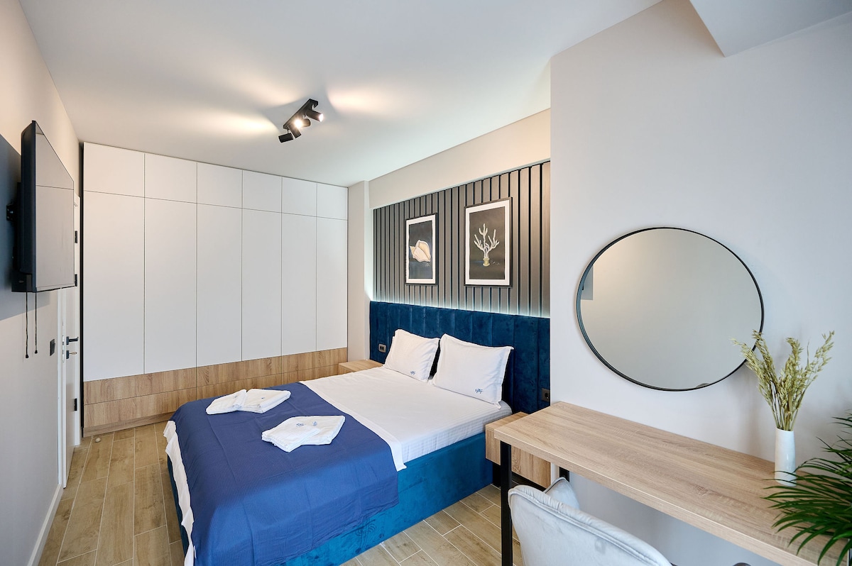 VDR Holiday Apartment 139 in Infinity Beach Resort - parking — Apartament — închiriere de vacanță cu vedere la mare în Infinity Resort & SPA, Mamaia Nord, Constanța, România — fotografia 5 a proprietății | Aqua Vista Rentals