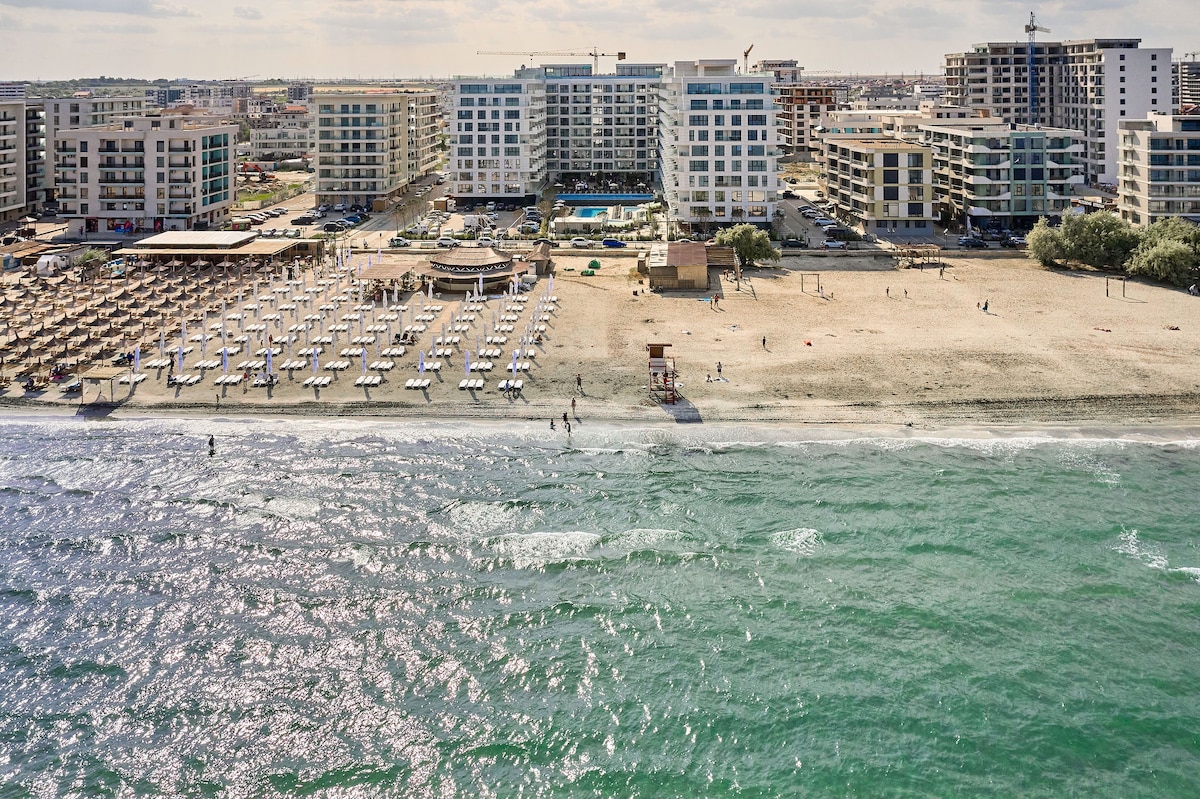 Beach Side Heaven Apartment in Infinity Beach Resort - parking — Apartment — sea-view vacation rental at Infinity Resort & SPA, Mamaia Nord, Constanța, Romania — property photo 7 | Aqua Vista Rentals