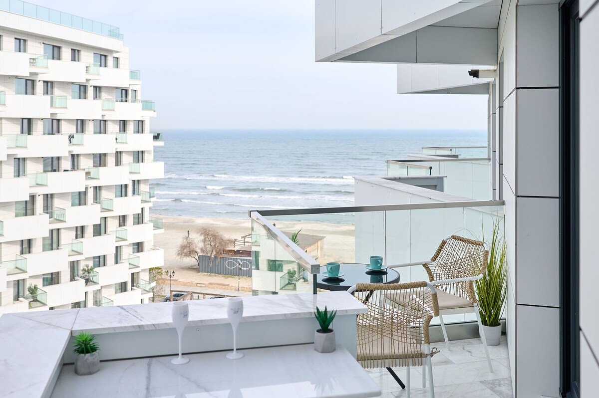 SeaScape Apartment in Infinity Beach Resort - parking — Apartment — sea-view vacation rental at Infinity Resort & SPA, Mamaia Nord, Constanța, Romania — property photo 2 | Aqua Vista Rentals