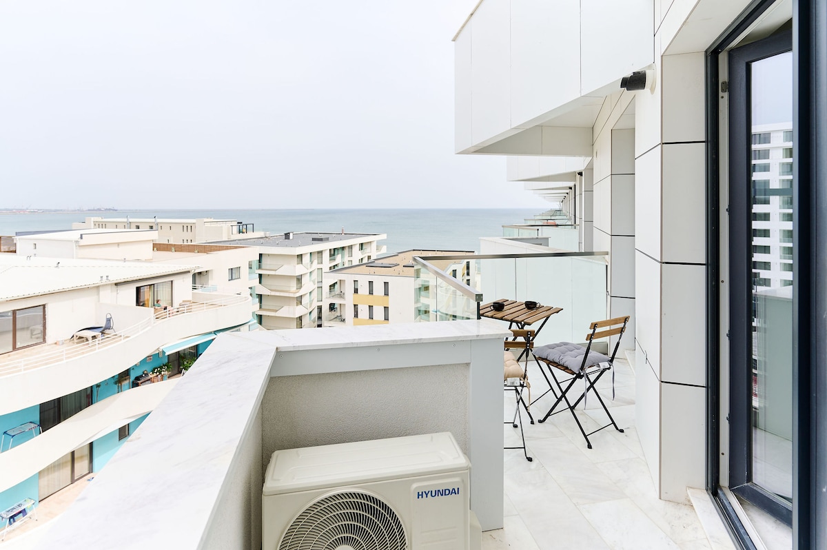 La Playa Apartment in Infinity Beach Resort - parking — Apartment — sea-view vacation rental at Infinity Resort & SPA, Mamaia Nord, Constanța, Romania — property photo 4 | Aqua Vista Rentals
