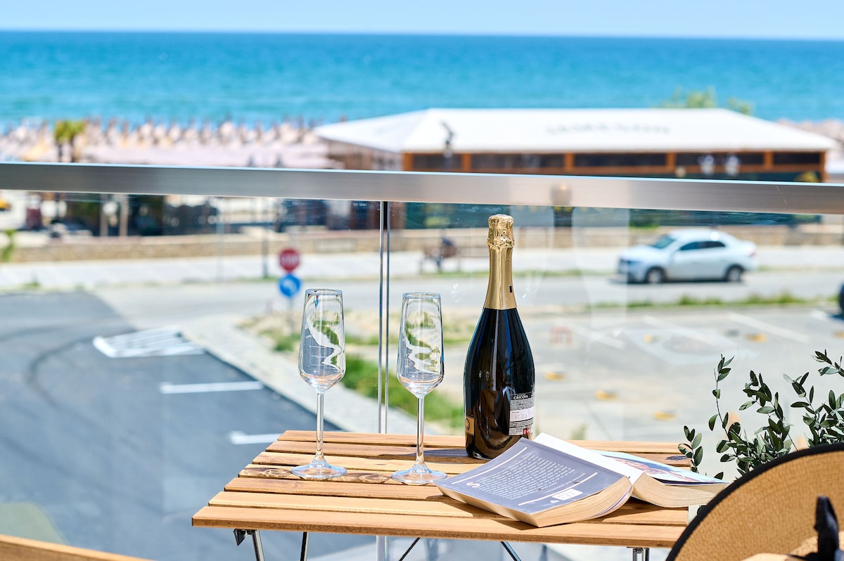 Seaside Serenity Apartment in Infinity Beach Resort - parking — Apartament — închiriere de vacanță în Infinity Resort & SPA, Mamaia Nord, Constanța, România — fotografia 5 a proprietății | Aqua Vista Rentals