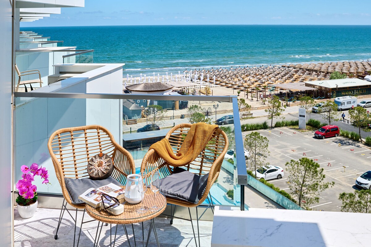 Nova Seaview Apartment InfinityBeachResort-parking — Apartament — închiriere de vacanță cu vedere la mare în Infinity Resort & SPA, Mamaia Nord, Constanța, România — fotografia principală a proprietății | Aqua Vista Rentals