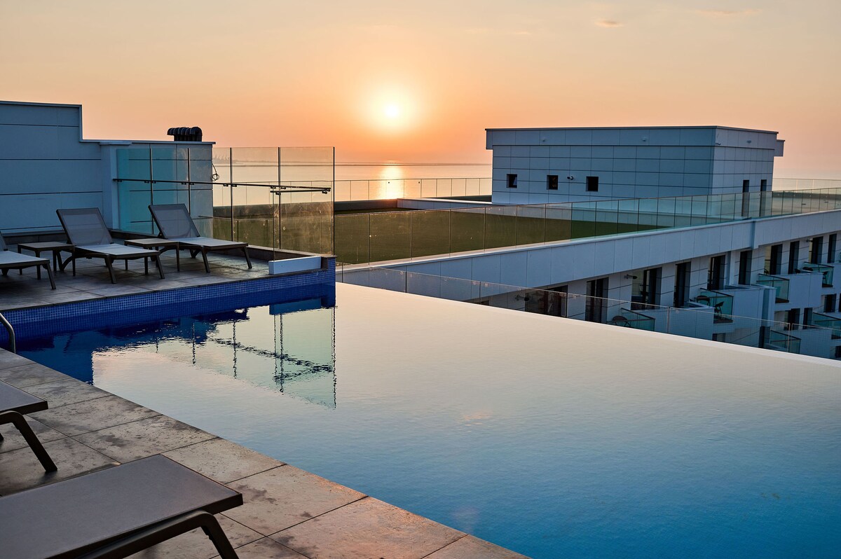 Nova Seaview Apartment InfinityBeachResort-parking — Apartament — închiriere de vacanță cu vedere la mare în Infinity Resort & SPA, Mamaia Nord, Constanța, România — fotografia 4 a proprietății | Aqua Vista Rentals