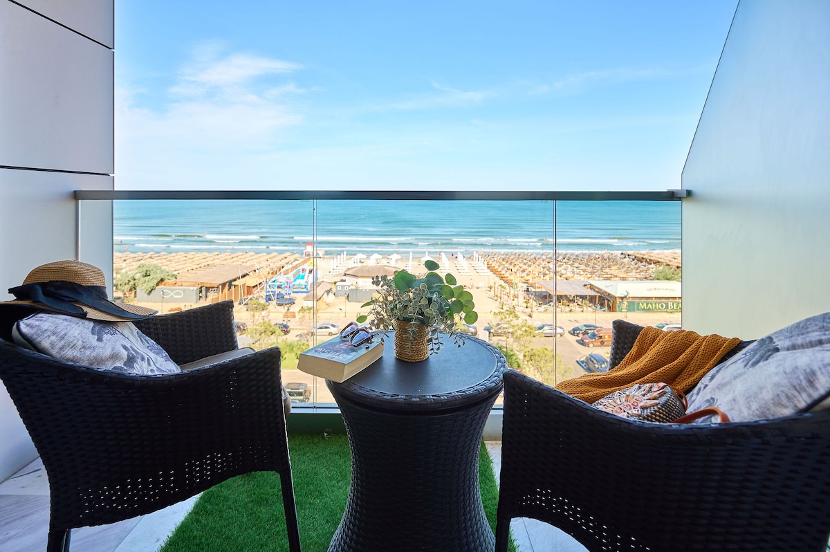 Alma Apartment in Infinity Beach Resort - parking — Apartament — închiriere de vacanță în Infinity Resort & SPA, Mamaia Nord, Constanța, România — fotografia principală a proprietății | Aqua Vista Rentals