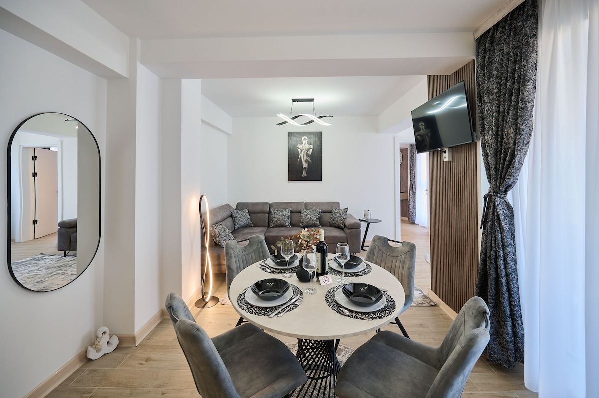 Alma Apartment in Infinity Beach Resort - parking — Apartament — închiriere de vacanță în Infinity Resort & SPA, Mamaia Nord, Constanța, România — fotografia 7 a proprietății | Aqua Vista Rentals