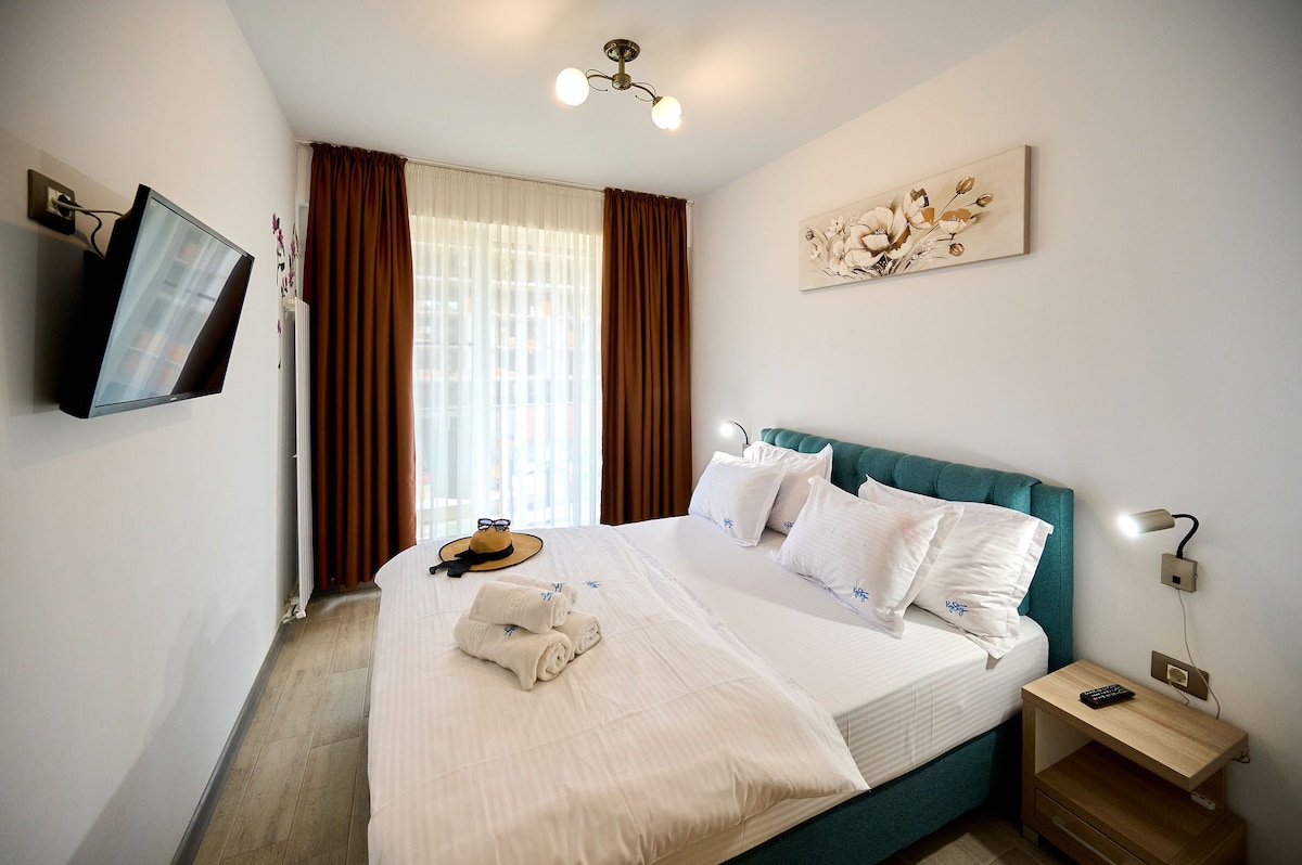 Evelyn's Apartment Spa&Pool Beach Resort — Apartment — vacation rental at Alezzi Beach Resort, Mamaia Nord, Constanța, Romania — property photo 6 | Aqua Vista Rentals