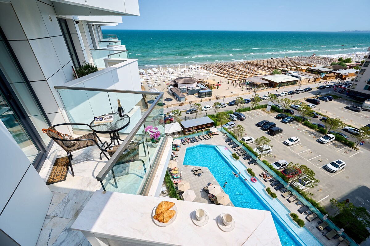 Sea Gem Apartment in Infinity Beach Resort parking — Apartament — închiriere de vacanță cu vedere la mare în Infinity Resort & SPA, Mamaia Nord, Constanța, România — fotografia 7 a proprietății | Aqua Vista Rentals