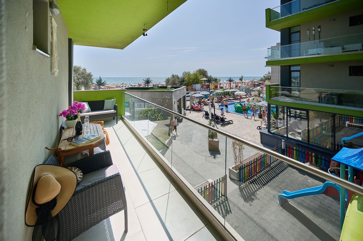 Anda Sea View Apartment Spa Pool Resort — Apartament — închiriere de vacanță cu vedere la mare în Alezzi Beach Resort, Mamaia Nord, Constanța, România — fotografia principală a proprietății | Aqua Vista Rentals