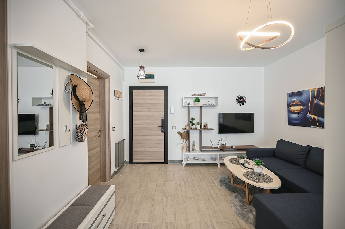 Eviana Sea View Apartment- Spa &pools beach resort — Apartament — închiriere de vacanță cu vedere la mare în Alezzi Beach Resort, Mamaia Nord, Constanța, România — fotografia 8 a proprietății | Aqua Vista Rentals