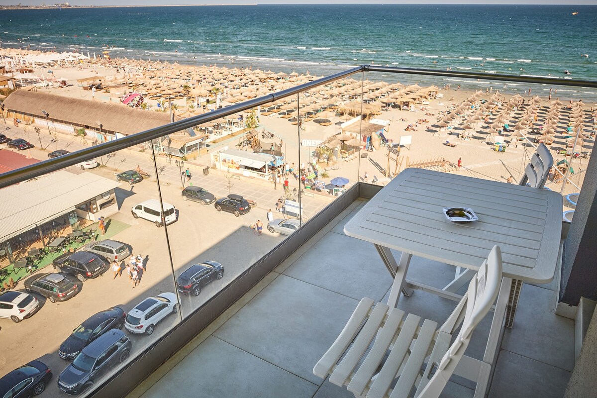 Paradise Sea View 2BD apt Spa n Pools beach resort — Apartment — sea-view vacation rental at Alezzi Beach Resort, Mamaia Nord, Constanța, Romania — property photo 2 | Aqua Vista Rentals