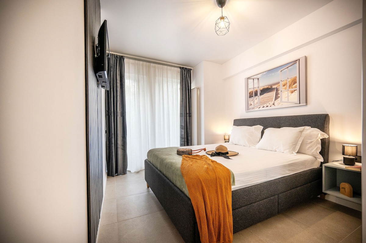 Fantastic Apartment in Odyssey Spa & Pool — Apartament — închiriere de vacanță în Alezzi Odyssey, Mamaia Nord, Constanța, România — fotografia 5 a proprietății | Aqua Vista Rentals