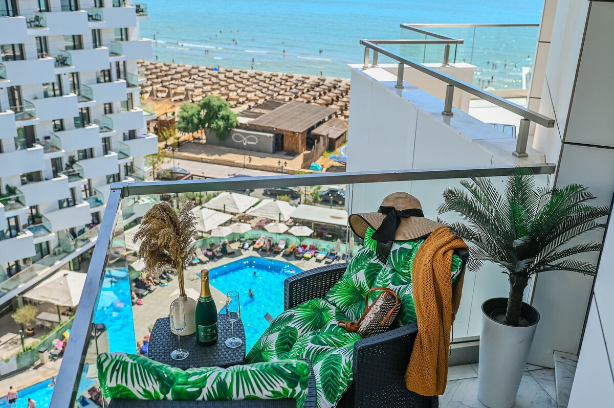 Raw Seaview Apartment in Infinity Pool&Spa-parking — Apartament — închiriere de vacanță cu vedere la mare în Infinity Resort & SPA, Mamaia Nord, Constanța, România — fotografia 5 a proprietății | Aqua Vista Rentals
