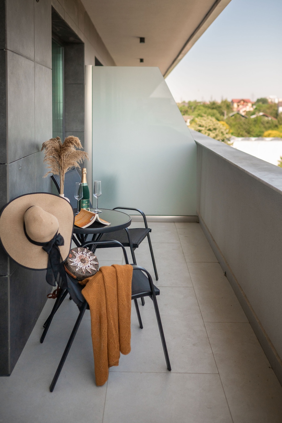 Adda Sea Apartment in Odyssey Spa & Pool — Apartament — închiriere de vacanță în Alezzi Odyssey, Mamaia Nord, Constanța, România — fotografia 7 a proprietății | Aqua Vista Rentals